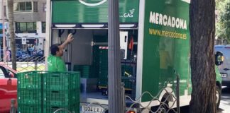 SE PRECISAN REPARTIDORES/AS PARA SUPERMERCADO (5 DÍAS A LA SEMANA), SALARIO HASTA 2.280€ AL MES Repartidores Para Supermercado empleo en Barcelona Mercadona Barcelona Delivery Drivers for Supermarkets Jobs in Barcelona Mercadona Barcelona