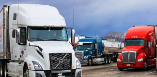 SE SOLICITAN 2 CONDUCTORES DE CAMIÓN (CON O SIN EXPERIENCIA), 35 HORAS SEMANALES. CONTRATO PERMANENTE, PAGO $35.00 POR HORA Conductores de Camion Empleo de Conductor de Camión en Canada Truck Driver Jobs in the Canada