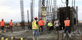 SE SOLICITA PEÓN/A DE CONSTRUCCIÓN (CON O SIN EXPERIENCIA), LABORES GENERALES. BUEN PAGO Y BENEFICIOS Construcción Peón/a de Construcción en España empleo en Málaga provincia empleo sin experiencia en España Construction Laborer in Spain employment without experience in Spain