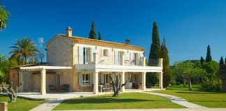 SE SOLICITA MATRIMONIO INTERNO PARA CHALET (MÍNIMA EXPERIENCIA), SALARIO 2.800€ AL MES + VIVIENDA Y 2 PAGAS EXTRAS AL AÑO Matrimonio Interno para Chalet Empleo en Madrid Live-in Couple for Chalet Employment in Madrid