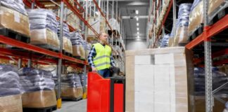 SE SOLICITA MOZO/A DE ALMACÉN – TURNO TARDE (20H SEMANALES), NO SE REQUIERE EXPERIENCIA PREVIA. BUEN PAGO Mozo de Almacén empleo en Provincia de Barcelona empleo sin experiencia en Barcelona Personal de almacen Warehouse Clerk Job in Barcelona Province