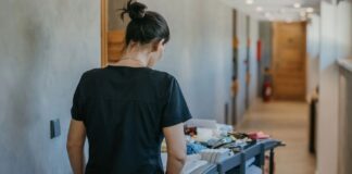 SE BUSCA MUCAMA PARA LIMPIEZA DE HOTEL (MÍNIMA EXPERIENCIA), TURNOS ROTATIVOS. CONTRATO ESTABLE, BUEN SUELDO Mucama para Limpieza de Hotel Empleo en Capital Federal limpieza de habitaciones Hotel Cleaning Maid Job in Capital City Room Cleaning