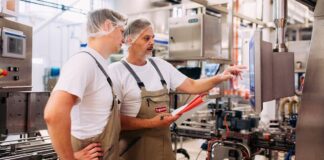 SE NECESITA OPERARIO/A DE PRODUCCIÓN EN PLANTA DE ALIMENTOS (CON O SIN EXPERIENCIA), EMPLEO PERMANENTE. TURNOS DIURNOS, BUEN PAGO Operario de Producción en Planta de Alimentos en Canadá empleo en Nueva Escocia empleo sin experiencia en Canadá Production Operator in Food Plant in Canada