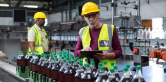 SE SOLICITA OPERARIO/A DE EMPAQUE 6 HORAS DIARIAS (NO REQUIERE EXPERIENCIA), CONTRATO EVENTUAL. BUEN SUELDO operario de empaque de bebidas en Buenos Aires Beer Market Beverage packaging operator at Buenos Aires Beer Market