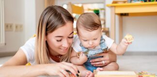 SE SOLICITA NIÑERA CON O SIN EXPERIENCIA PARA TRABAJAR EN CASA DE FAMILIA, DÍAS Y HORARIO A CONVENIR. BUEN PAGO Niñera cuidado de niños en casa de familia en Argentina Nanny childcare in a family home in Argentina babysister tata canguro